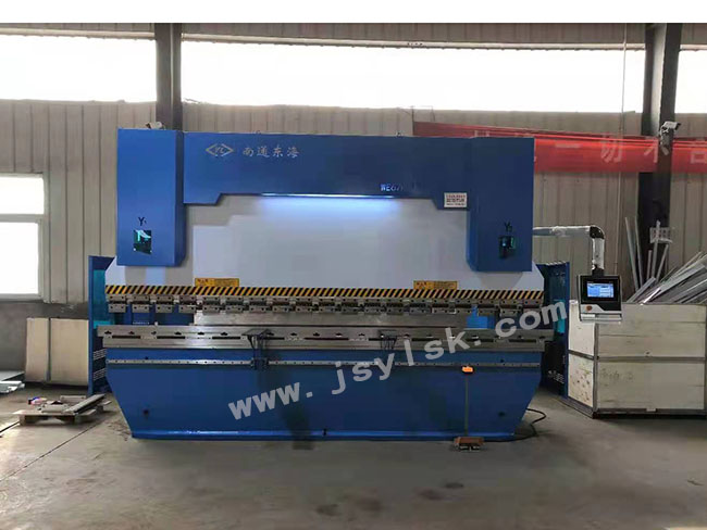 WE7K系列數(shù)控折彎?rùn)C(jī)